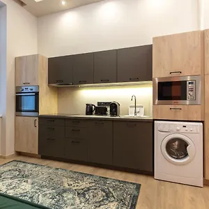 E12 Boutique Apartamento Budapest