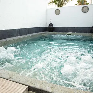 Egipto Con Jacuzzi Y Piscina Climatizada Villa Chiclana de la Frontera
